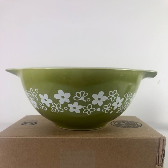 Pyrex Other - Vintage 1970s Spring Blossom Green Pyrex Bowl